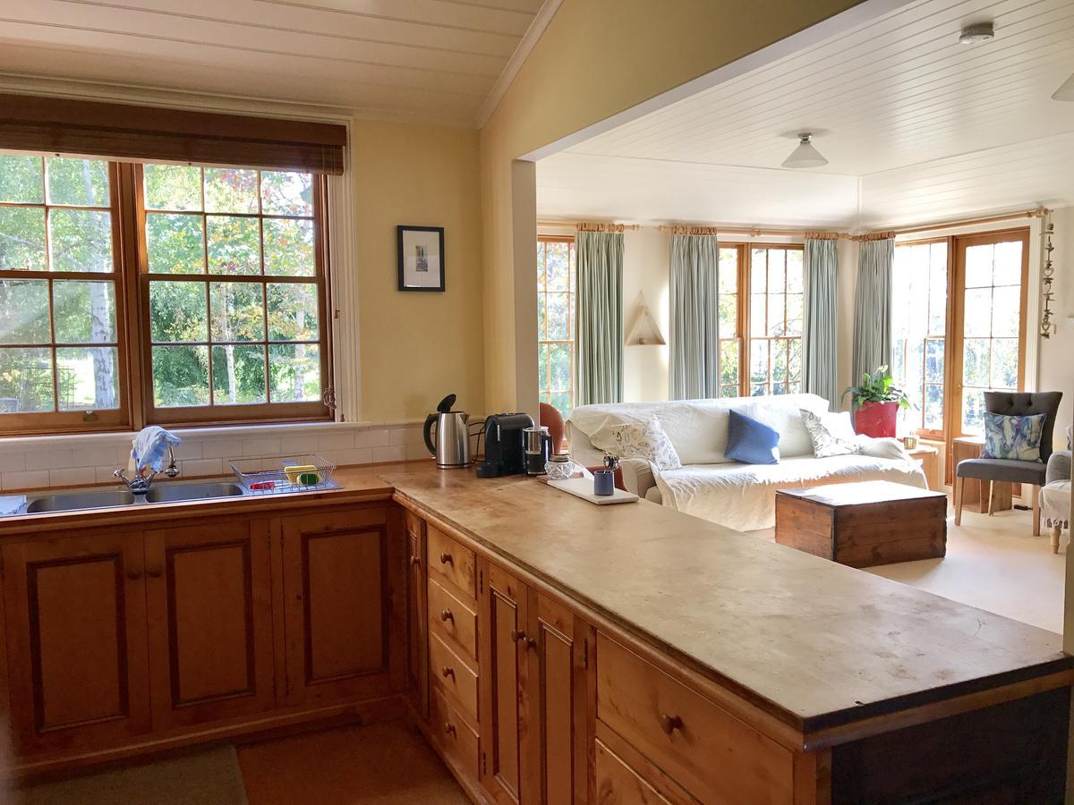 Robin Hoods Well Farm Stay Sassafras Экстерьер фото